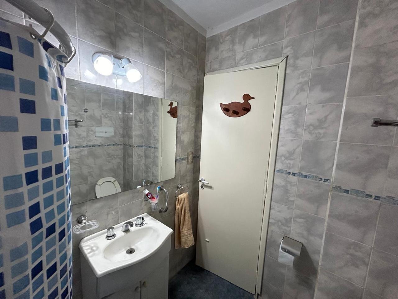 Depto 4 Personas 4 Cuadras Del Casino Apartment *